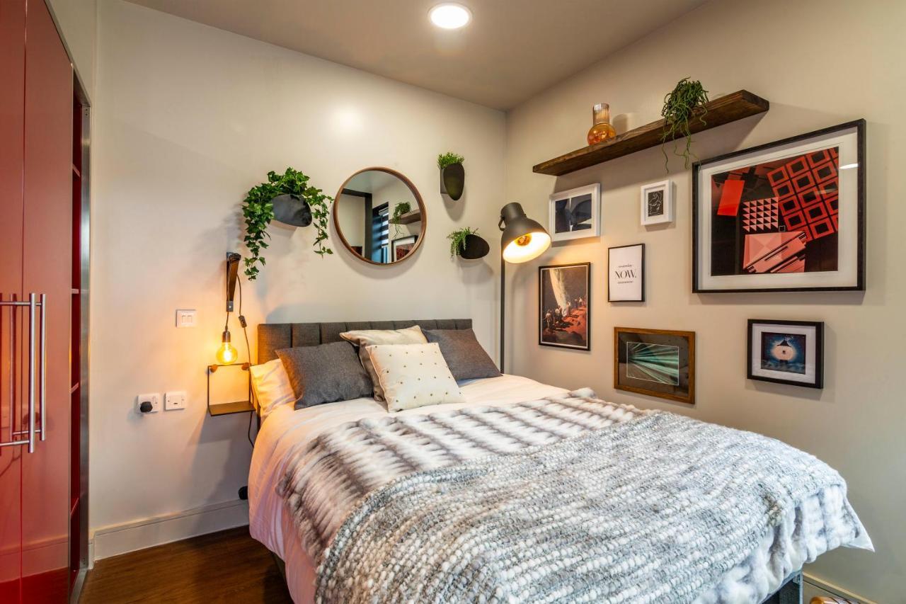Romantic Getaway Studio Pods Close To City Centre With Free Wifi Derby Eksteriør billede