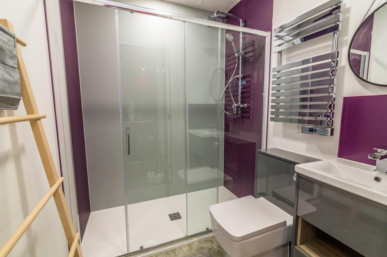 Romantic Getaway Studio Pods Close To City Centre With Free Wifi Derby Eksteriør billede
